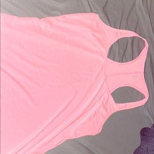 Gap tank top